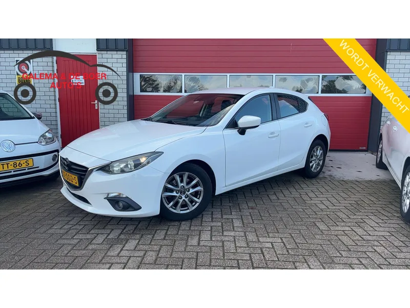 Mazda 3 (2015) — foto 1