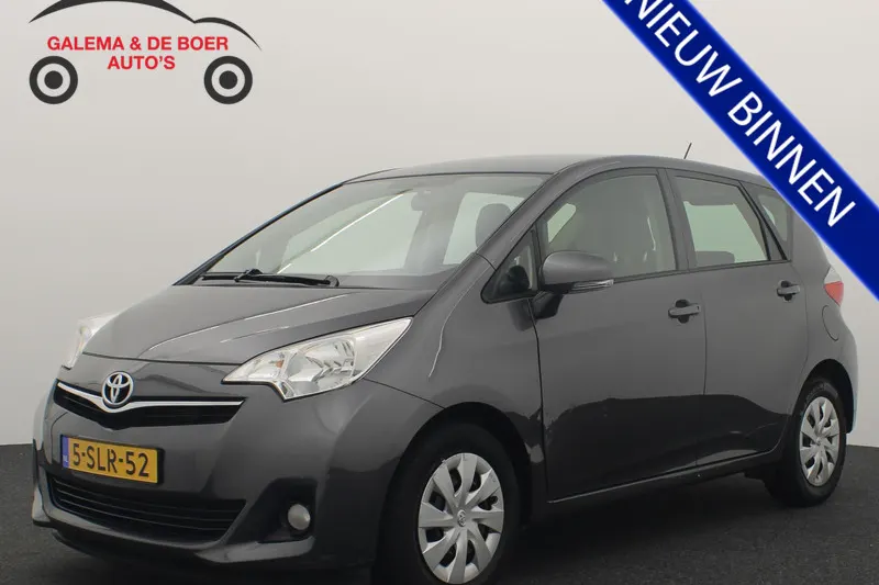 Toyota Verso S (2013)