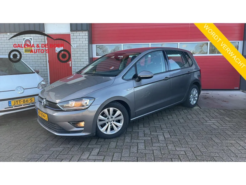 Volkswagen Golf Sportsvan (2015) — foto 1