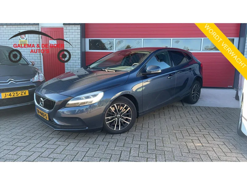 Volvo V40 (2018) — foto 1