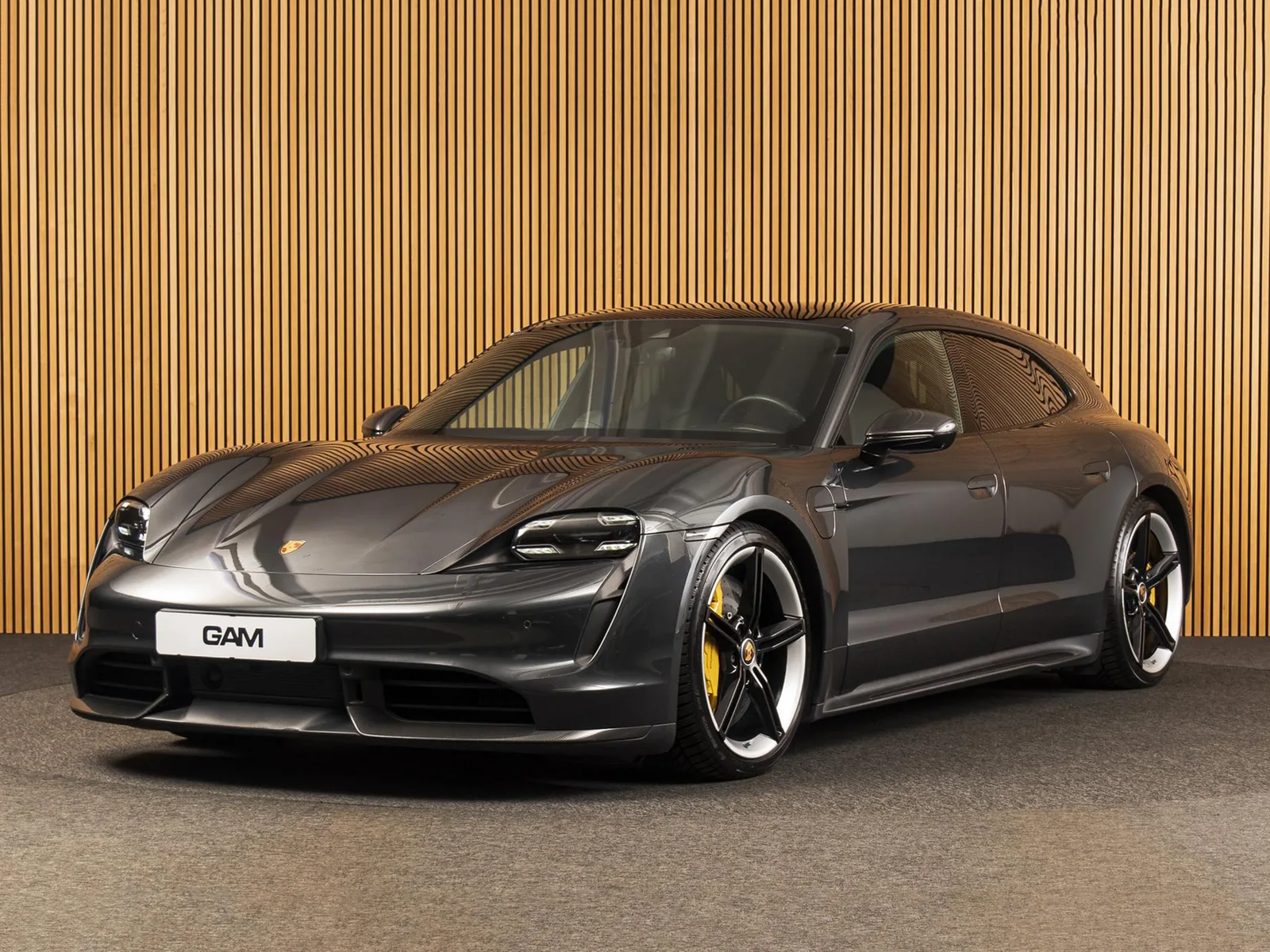 Porsche Taycan Sport Turismo (2022) — foto 1