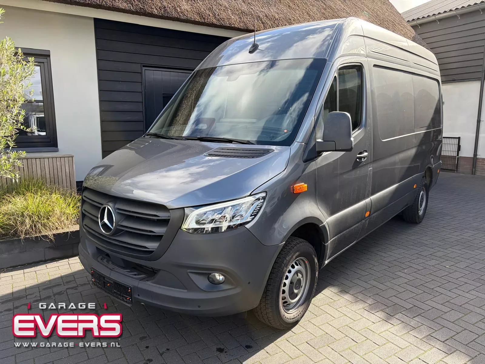 Mercedes-Benz Sprinter (2024) — foto 1