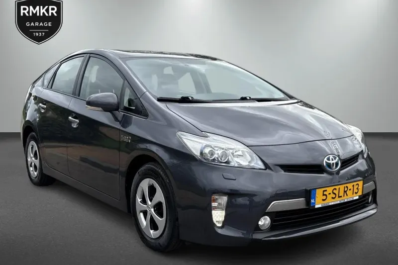 Toyota Prius (2013)