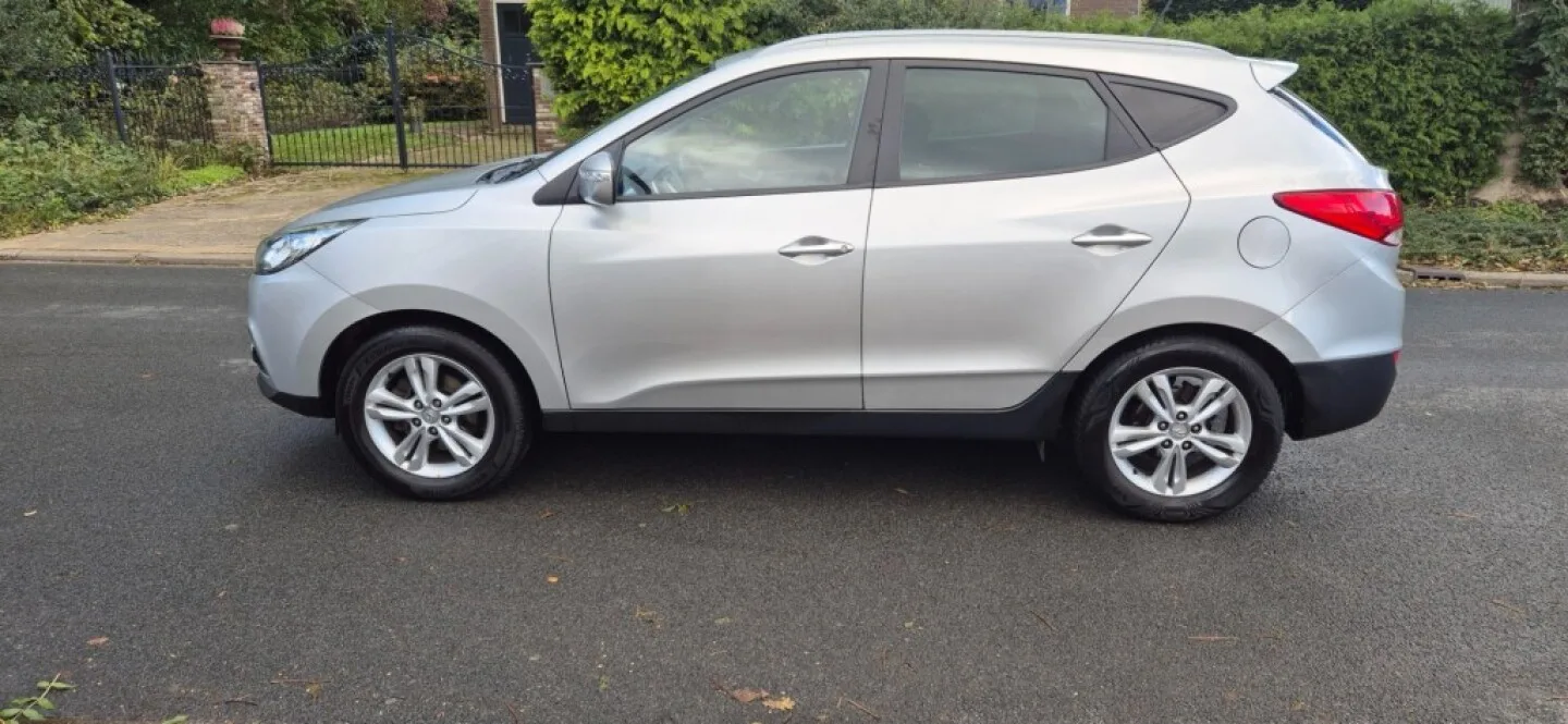 Hyundai ix35 (2012) — foto 1