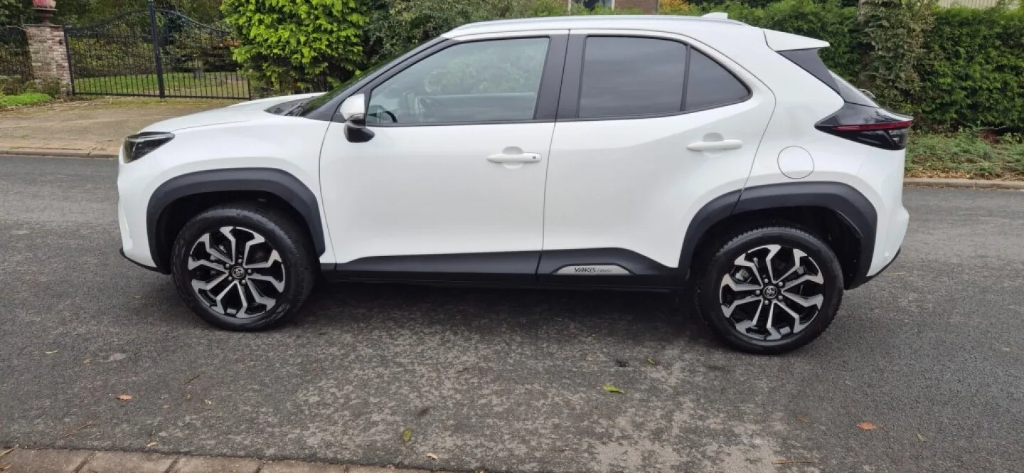 Toyota Yaris Cross (2022) — foto 1