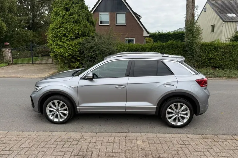 Volkswagen T-Roc (2025)
