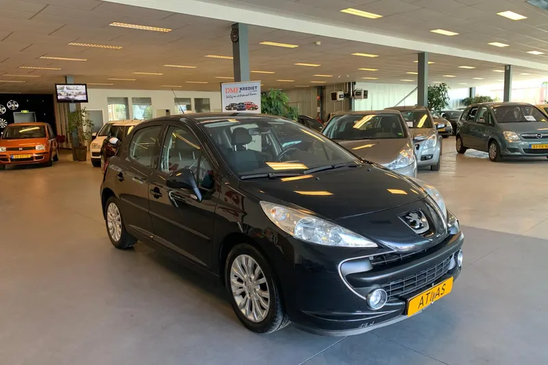 Peugeot 207 (2009)