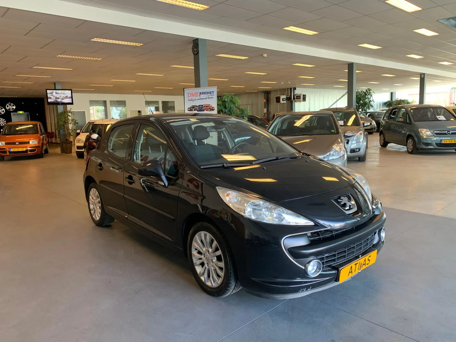 Peugeot 207 (2009) — foto 1