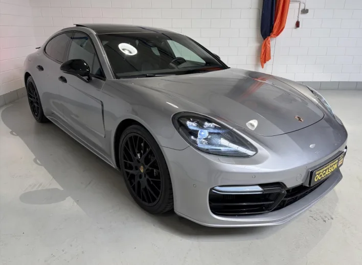 Porsche Panamera (2017) — foto 1