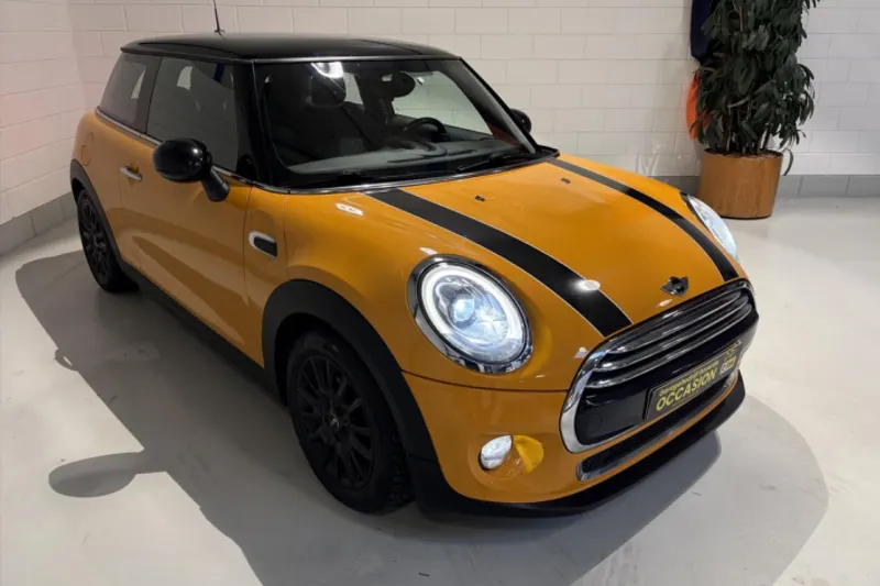 MINI Cooper (2015)