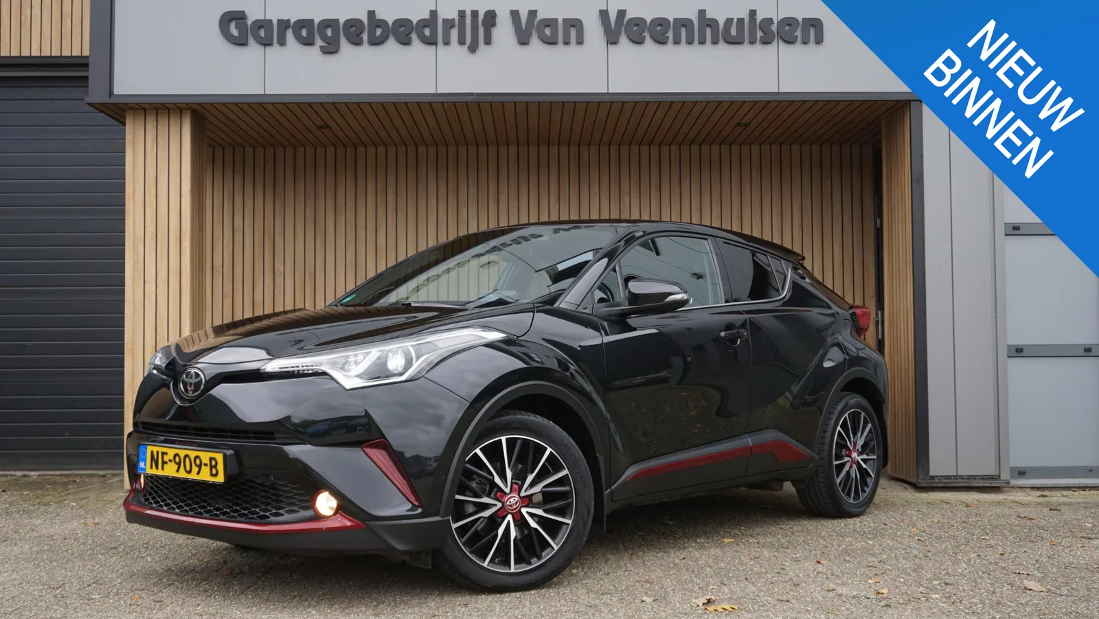 Toyota C-HR (2017) — foto 1