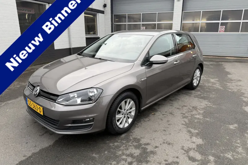 Volkswagen Golf (2015)