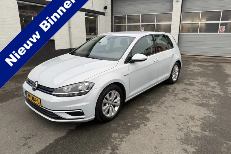 Volkswagen Golf (2017)