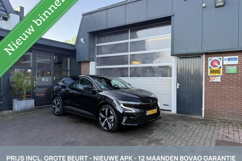 Renault Mégane E-Tech (2023)
