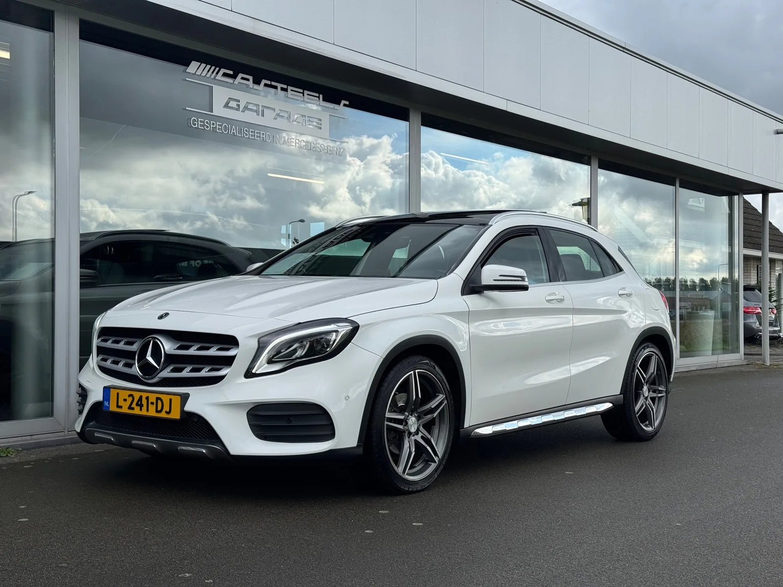 Mercedes-Benz GLA-Klasse (2020) — foto 1