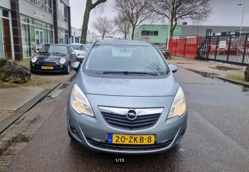 Opel Meriva (2011) — foto 1