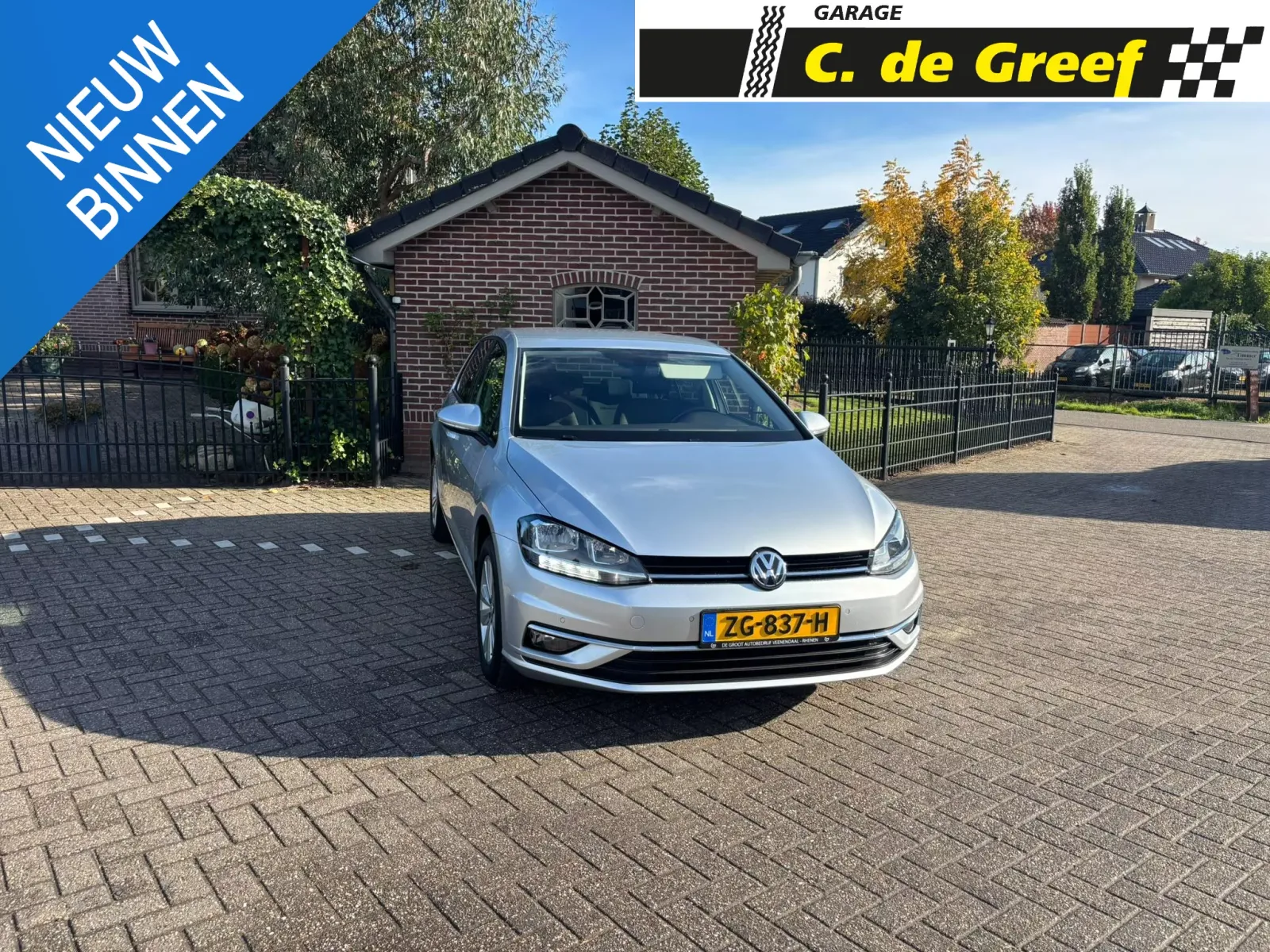 Volkswagen Golf (2019) — foto 1
