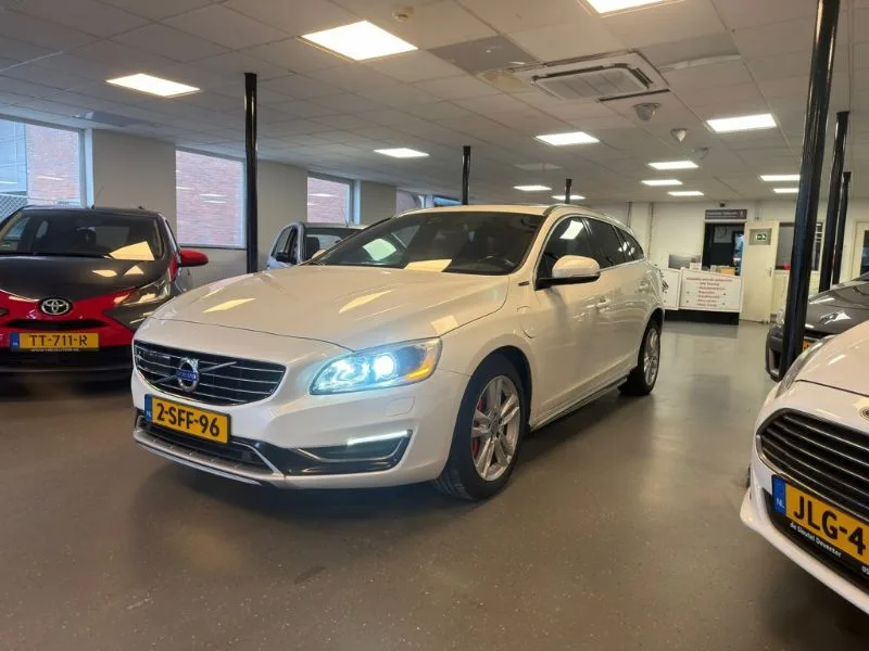Volvo V60 (2013) — foto 1