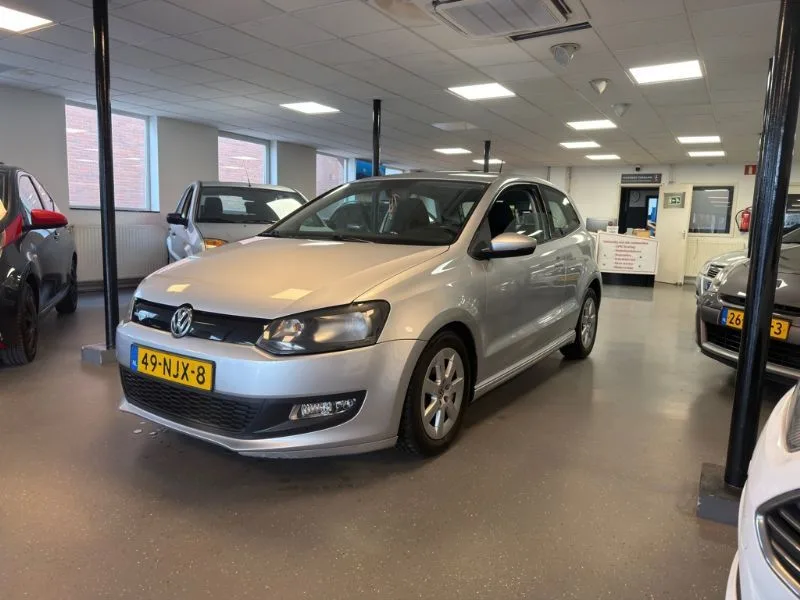 Volkswagen Polo (2010) — foto 1
