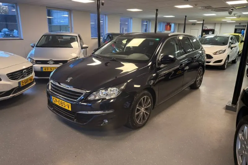 Peugeot 308 (2015)