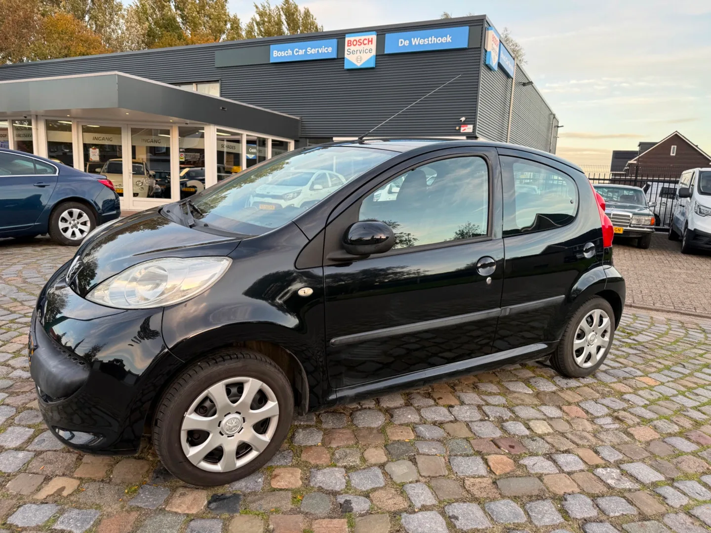 Peugeot 107 (2006) — foto 1