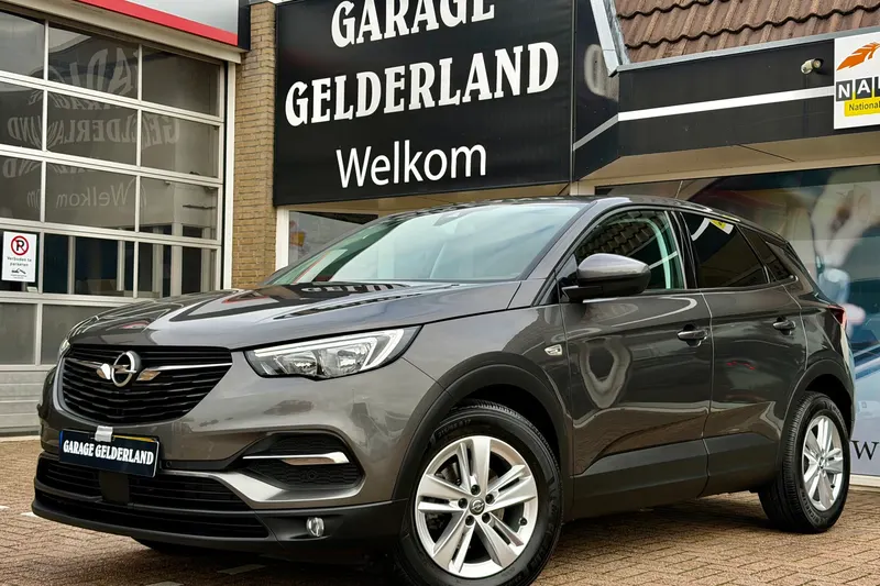 Opel Grandland (2018)