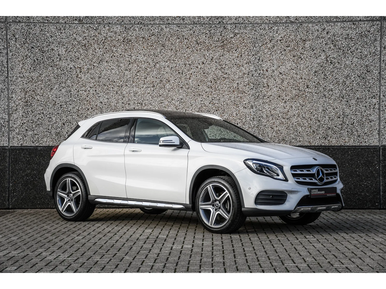 Mercedes-Benz GLA-Klasse (2019) — foto 1