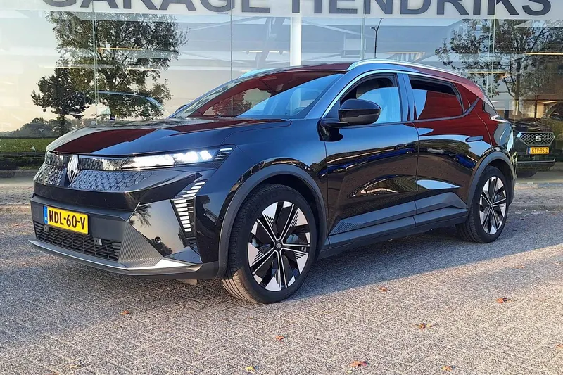 Renault Scenic E-Tech (2025)