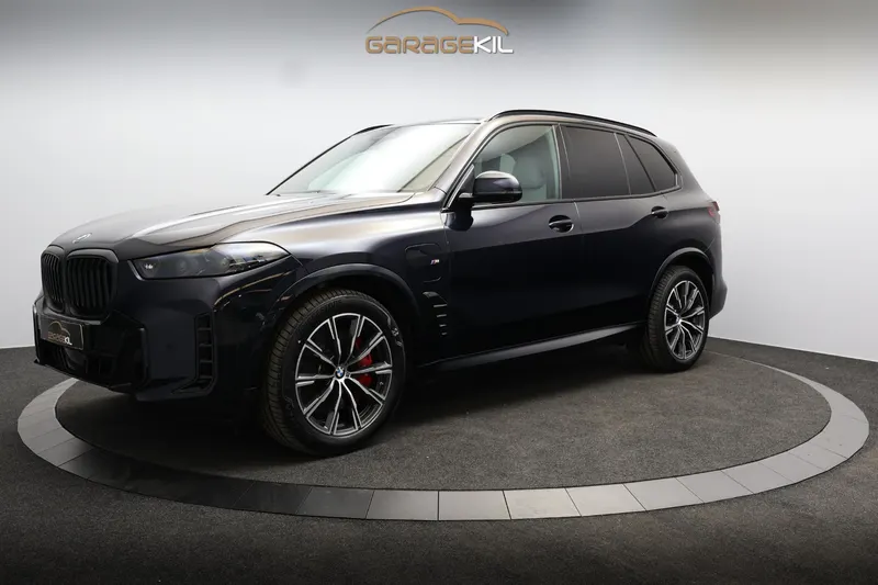 BMW X5 (2025)