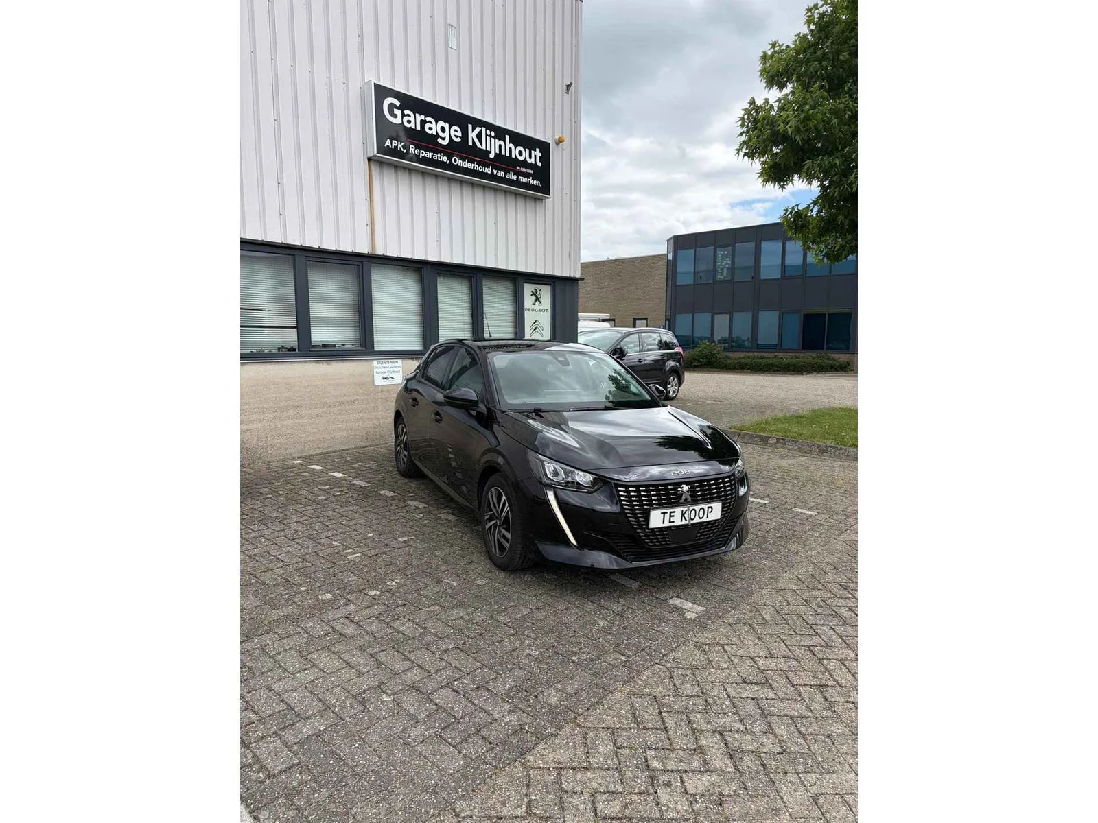 Peugeot 208 (2021) — foto 1