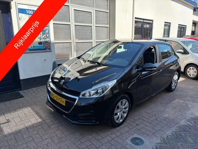Peugeot 208 (2017) — foto 1