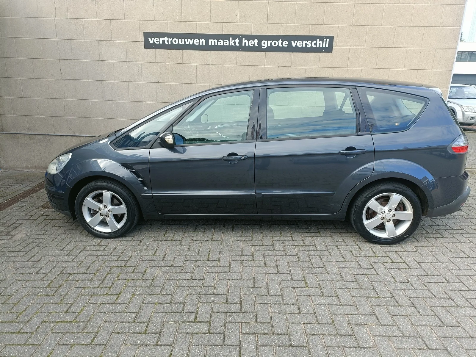 Ford S-Max (2007) — foto 1