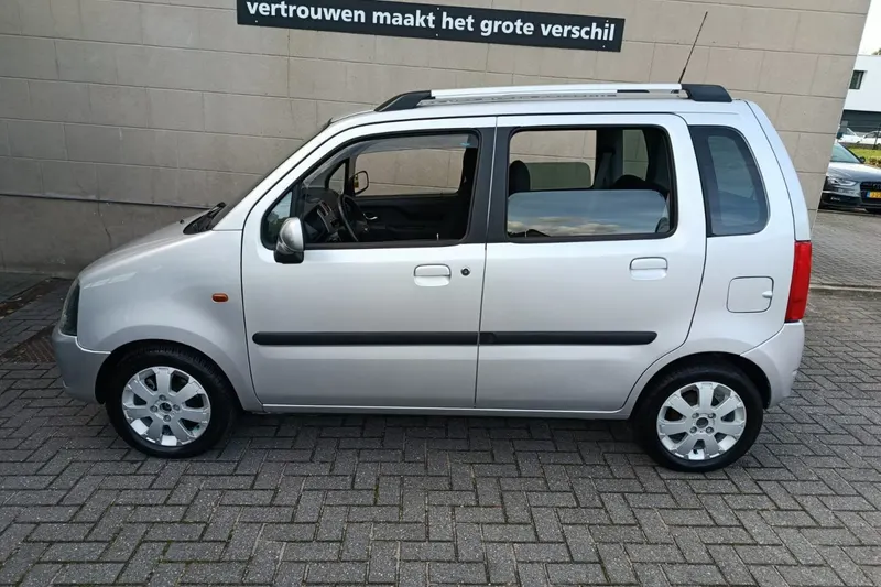 Opel Agila (2004)