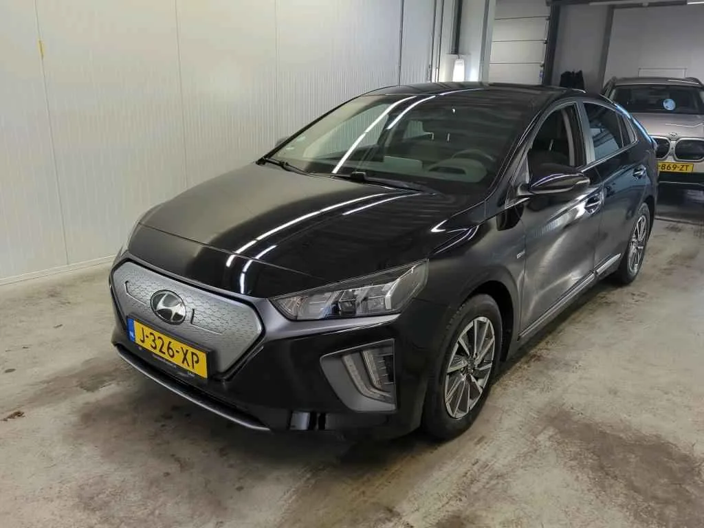 Hyundai Ioniq (2020) — foto 1