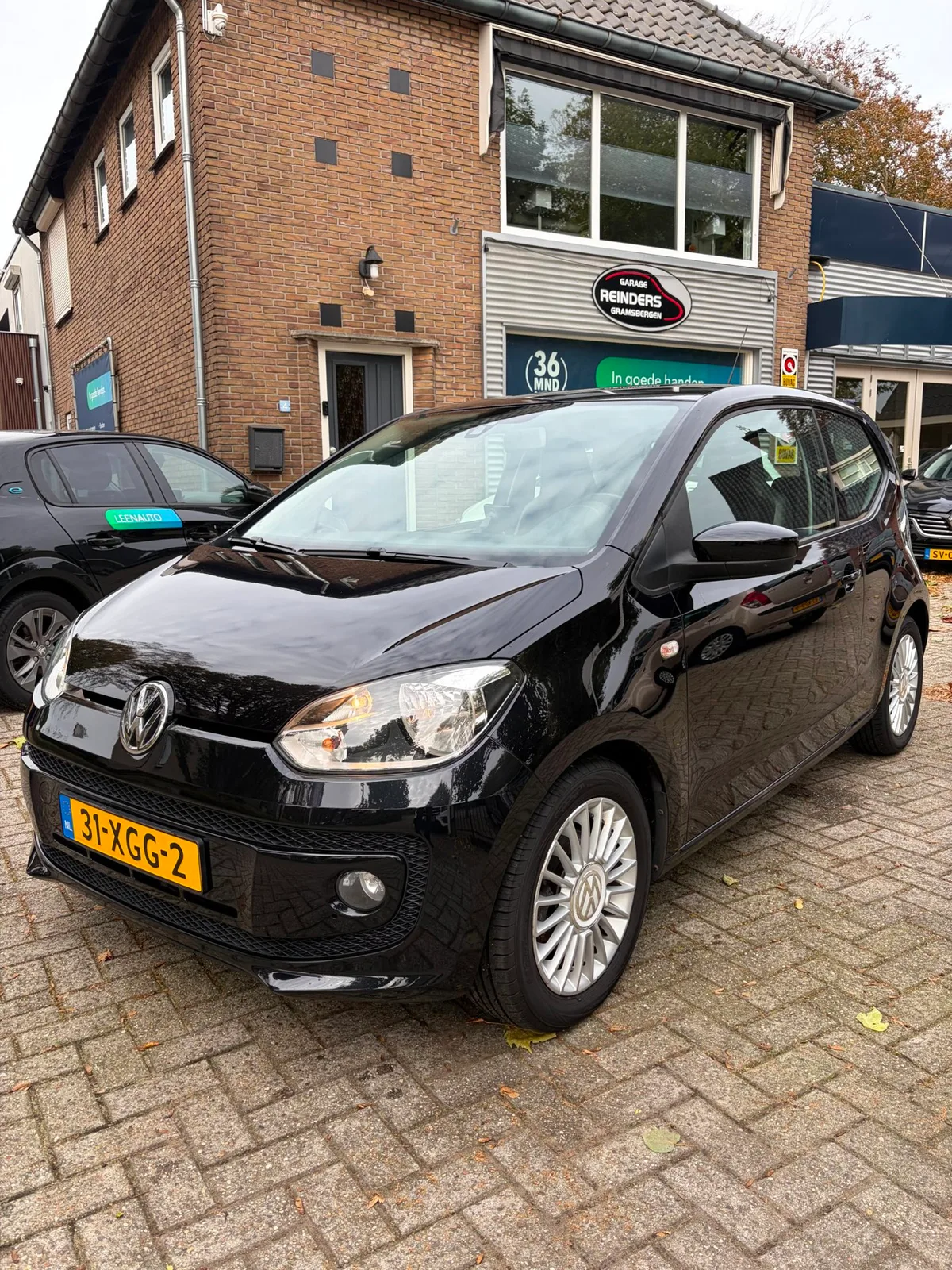 Volkswagen Up! (2012) — foto 1