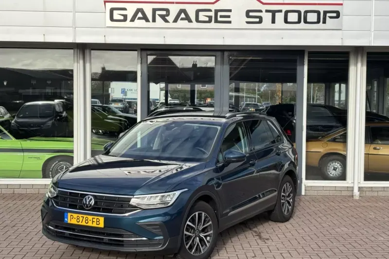 Volkswagen Tiguan (2022)