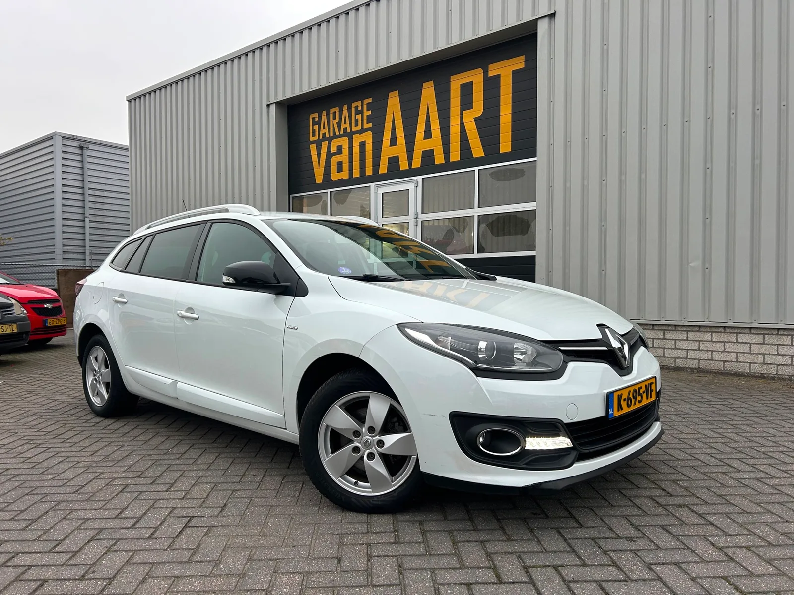 Renault Mégane (2015) — foto 1