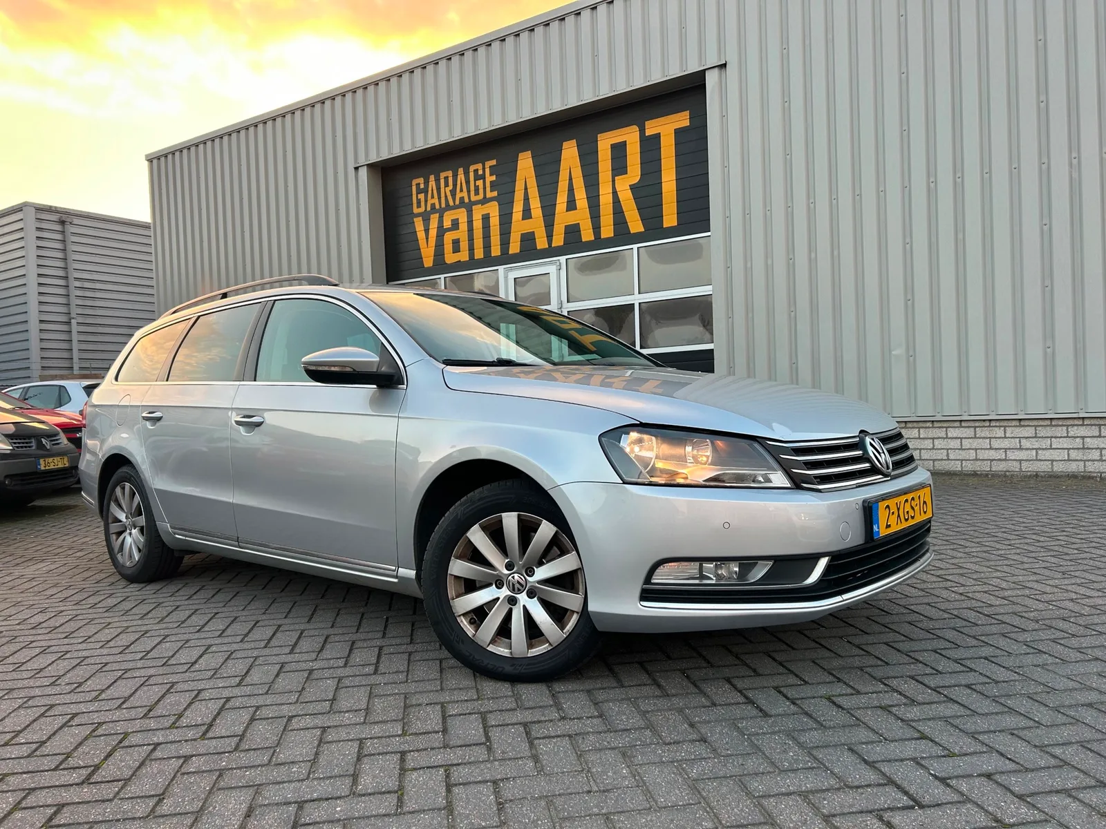 Volkswagen Passat (2013) — foto 1