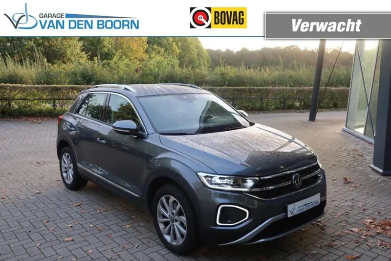 Volkswagen T-Roc (2022)