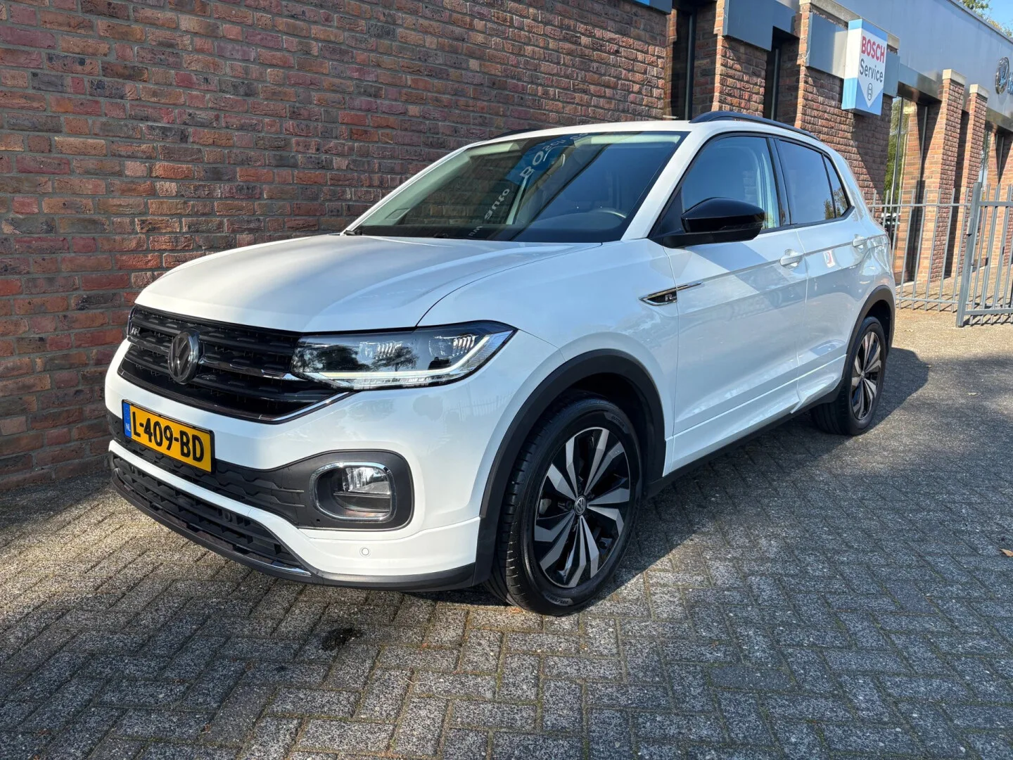 Volkswagen T-Cross (2020) — foto 1