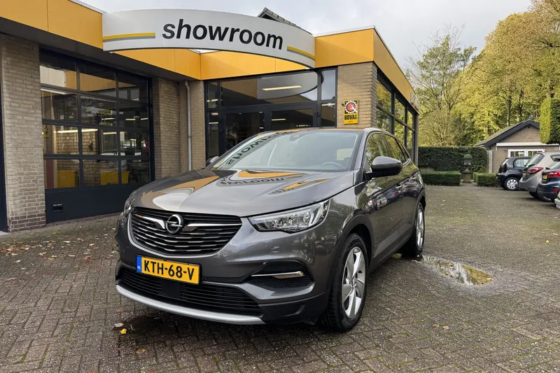 Opel Grandland (2021)