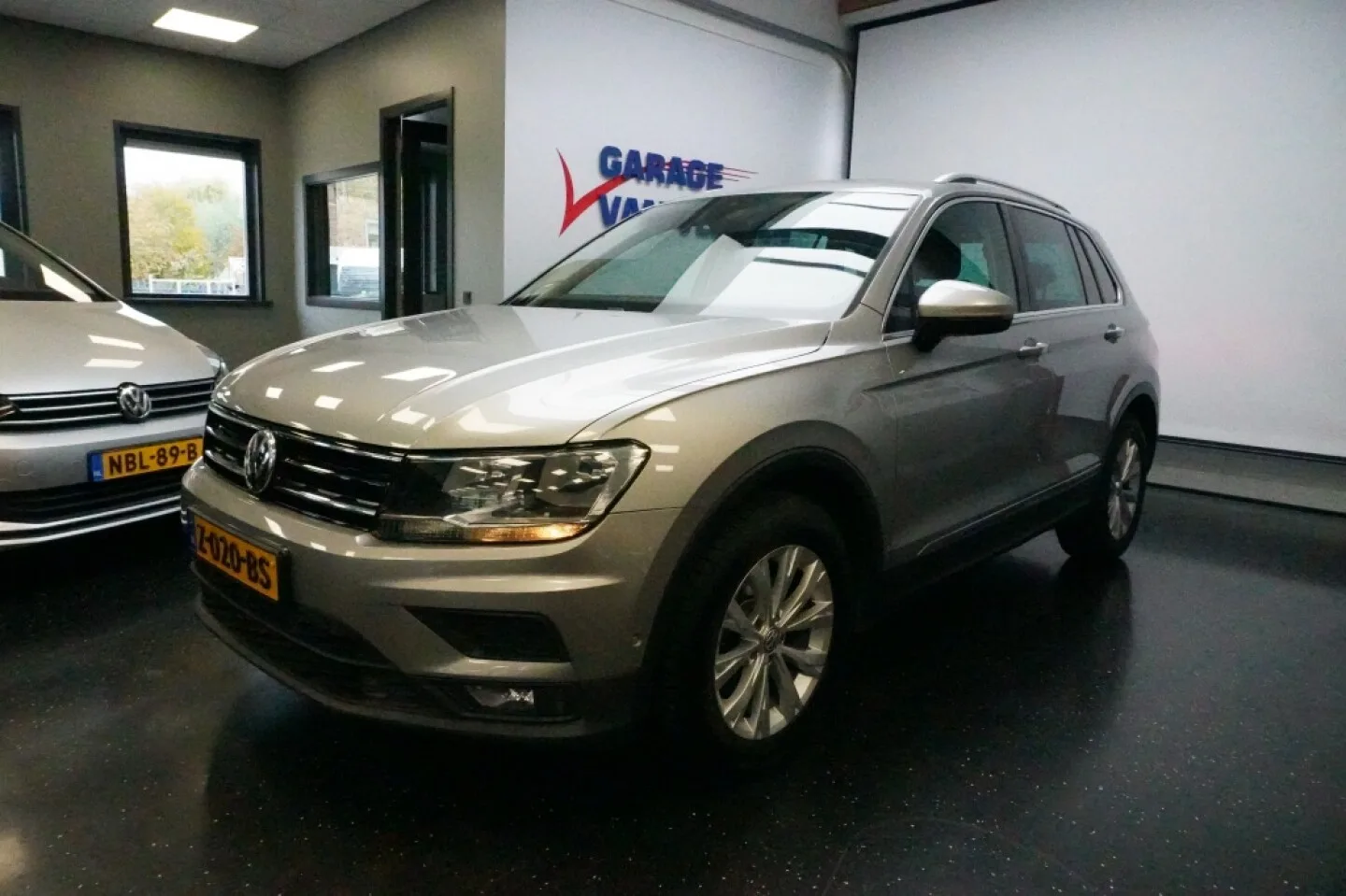 Volkswagen Tiguan (2017) — foto 1