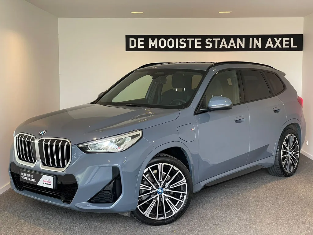 BMW X1 (2024) — foto 1