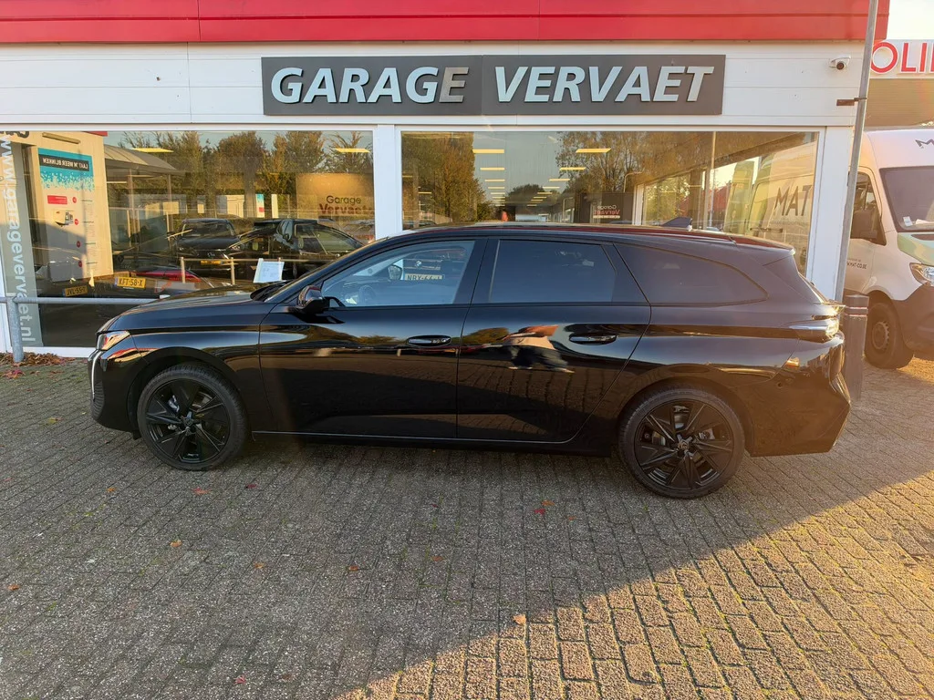 Peugeot e-308 (2025) — foto 1