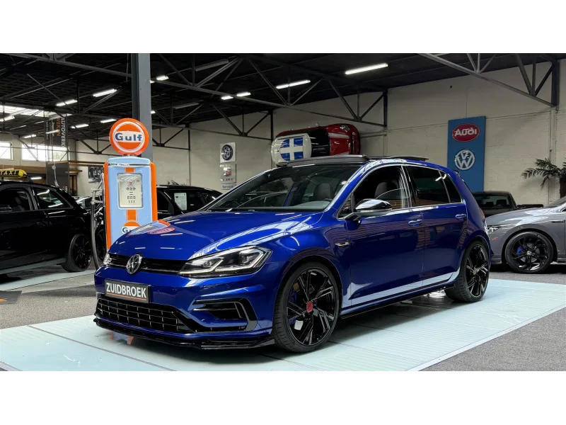 Volkswagen Golf (2017) — foto 1