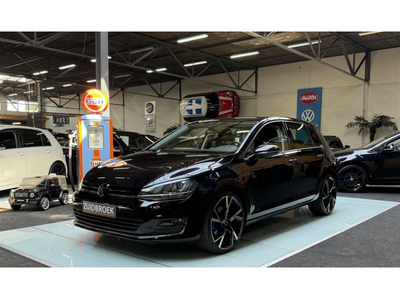 Volkswagen Golf (2013) — foto 1