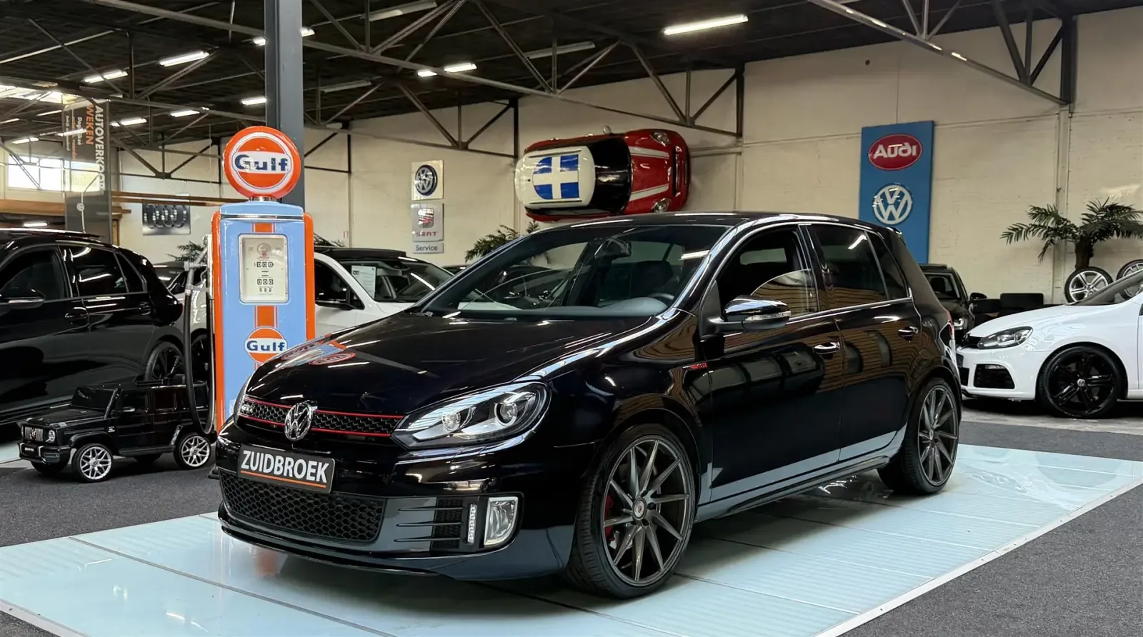 Volkswagen Golf (2010) — foto 1