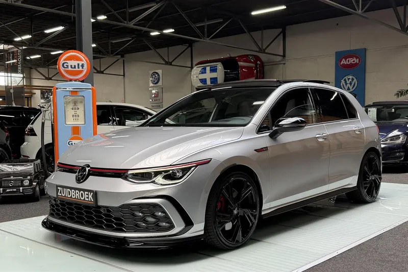 Volkswagen Golf (2020)