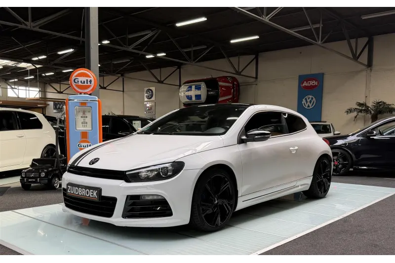 Volkswagen Scirocco (2010)