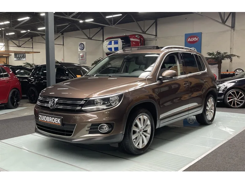 Volkswagen Tiguan (2013) — foto 1